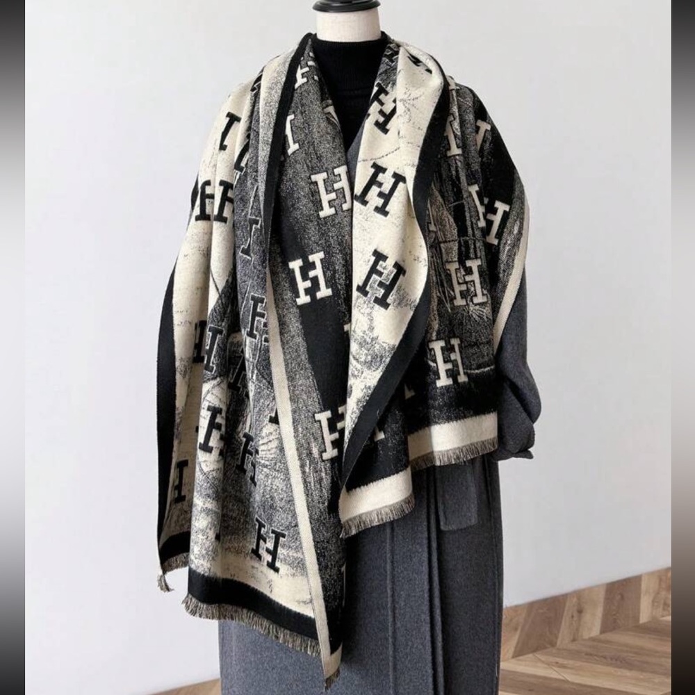 Luxe Comfy Abstract Pattern Wrap Scarf Shawl Black - Picture 2 of 4